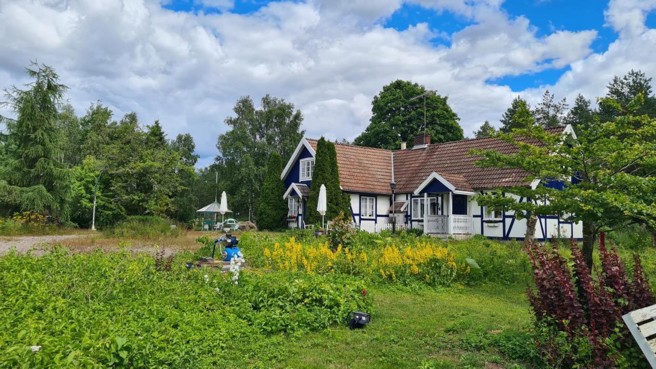 Villa Luna Breakfast Hotel Killeberg Exteriör bild